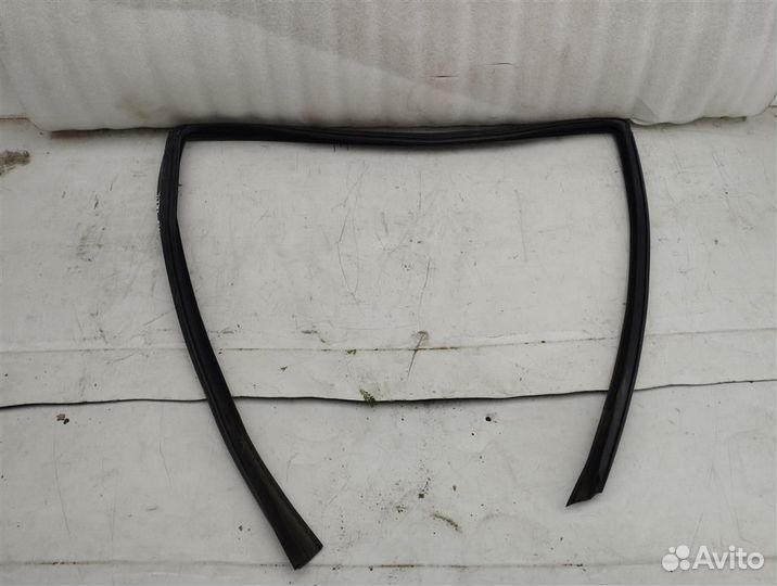 Направляющая стекла, Mercedes GL X164 2008