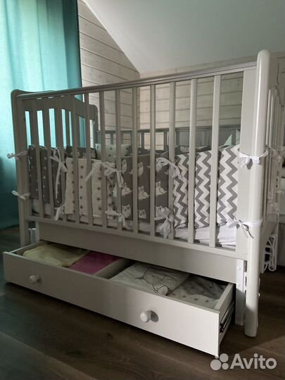 Кроватка маятник