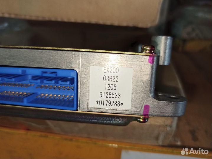 Hitachi EX200-2 блок управления гидравлики 9125533