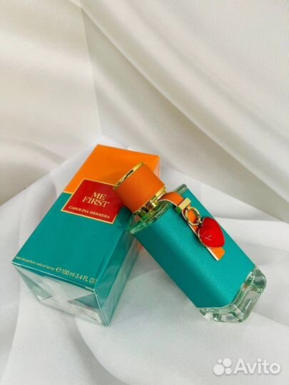 Carolina Herrera Me First