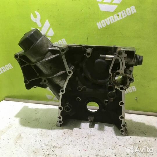 Крышка двигателя передняя Мерседес Бенз 202 93-00