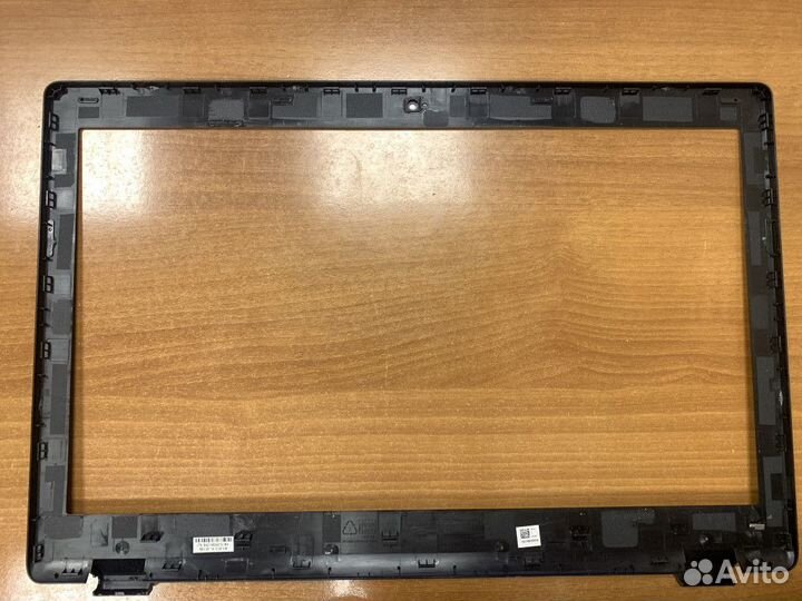 Рамка матрицы Acer ES1-711