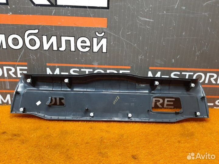 Обшивка двери багажника Volvo Xc90 C59 B5254T2