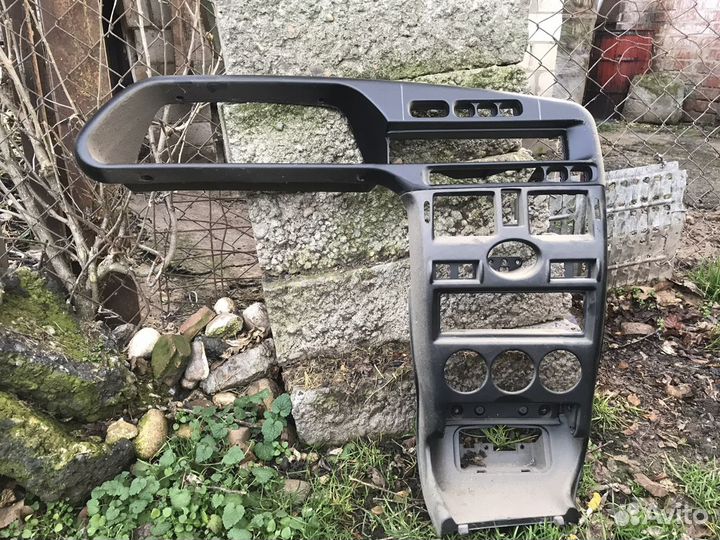 Передняя кансоль на Ваз 2114-2115 «Переделаная»