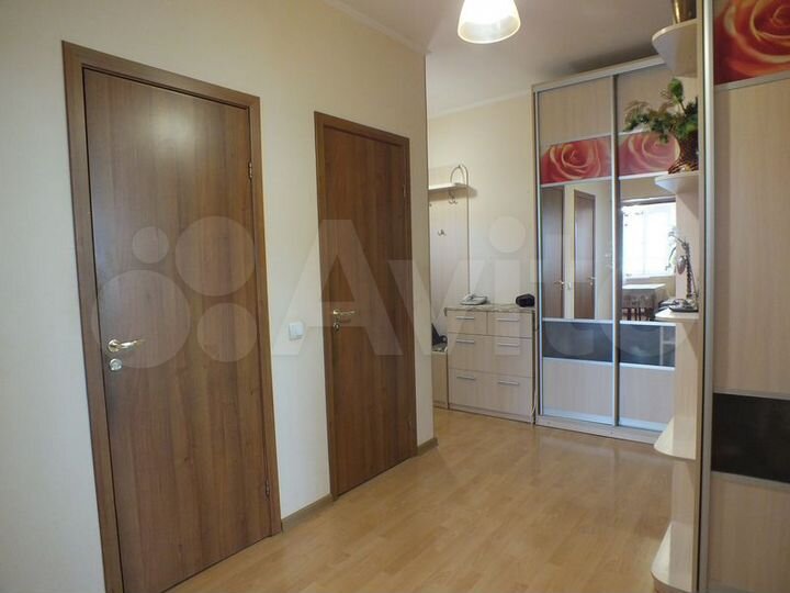 2-к. квартира, 64 м², 6/9 эт.