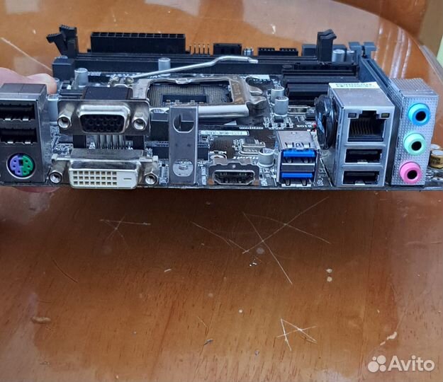 Комплект мать роц память(материнка не работает)