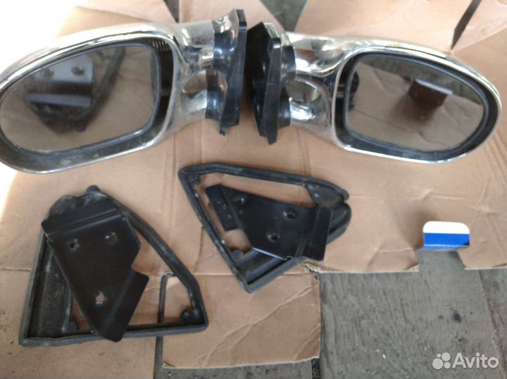 2 Зеркала заднего вида