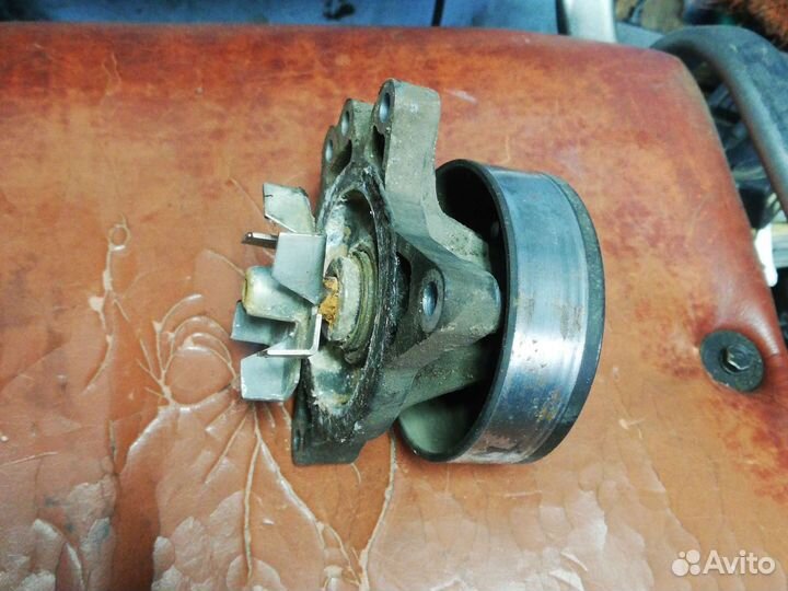 Насос водяной Джили Эмгранд EC-7