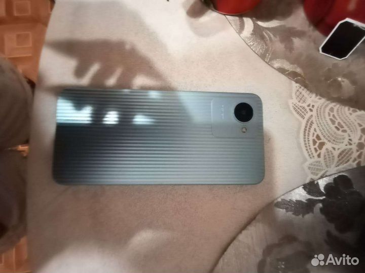 Телефон realme c30