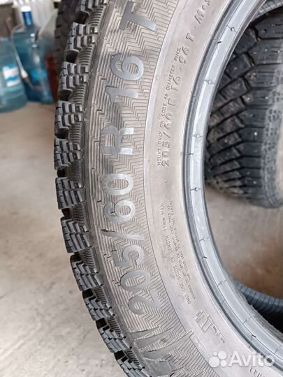 Gislaved Nord Frost 200 205/60 R16