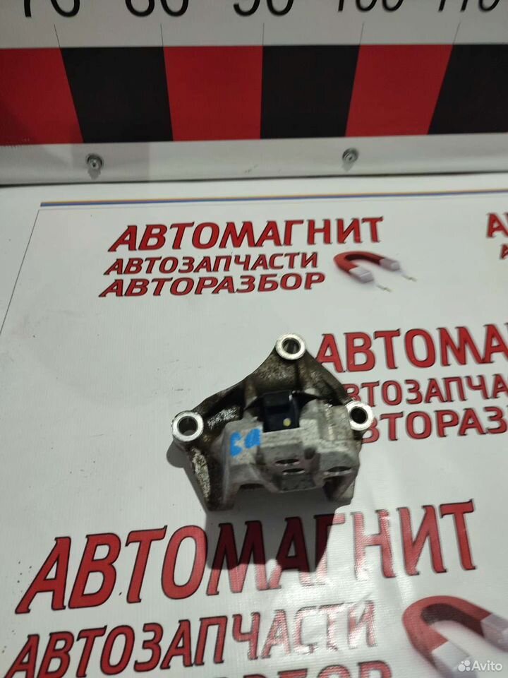 Кронштейн коробки передач Рио 3 Солярис 14-17г