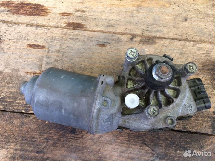 Мотор передних стеклоочистителей Opel Insignia