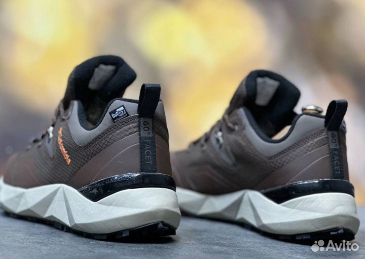 Кроссовки Columbia надежные