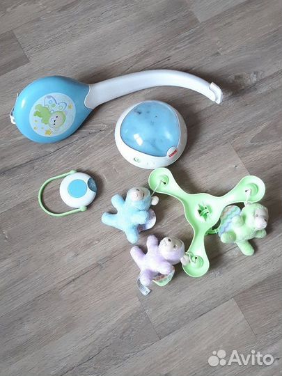 Мобиль Fisher Price Мечты о бабочках CDN41