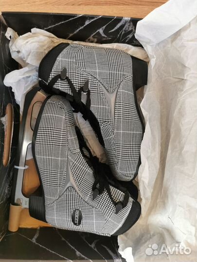 Коньки фигурные женские Roces размер 38