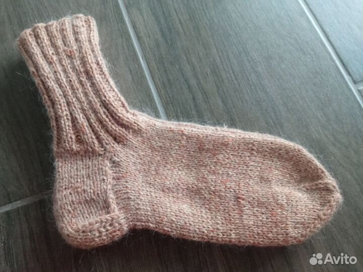 Шерстяные носки,следите, варежки