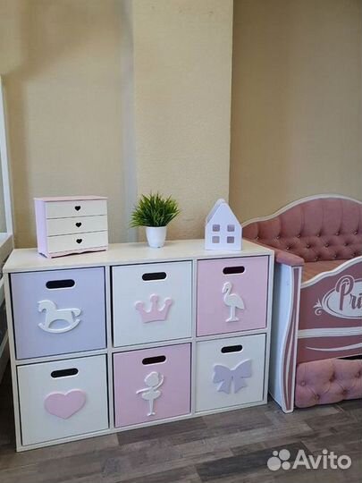 Шкаф стеллаж в детскую