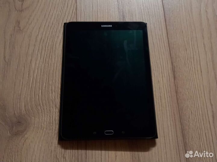 Samsung Galaxy Tab S2 9.7 SM-T819