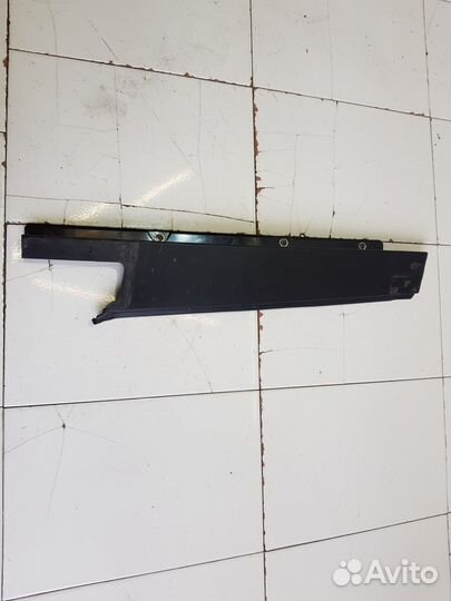 Молдинг двери задний правый (Jeep Renegade)