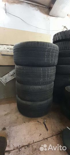 Continental CrossContact UHP E 295/40 R21
