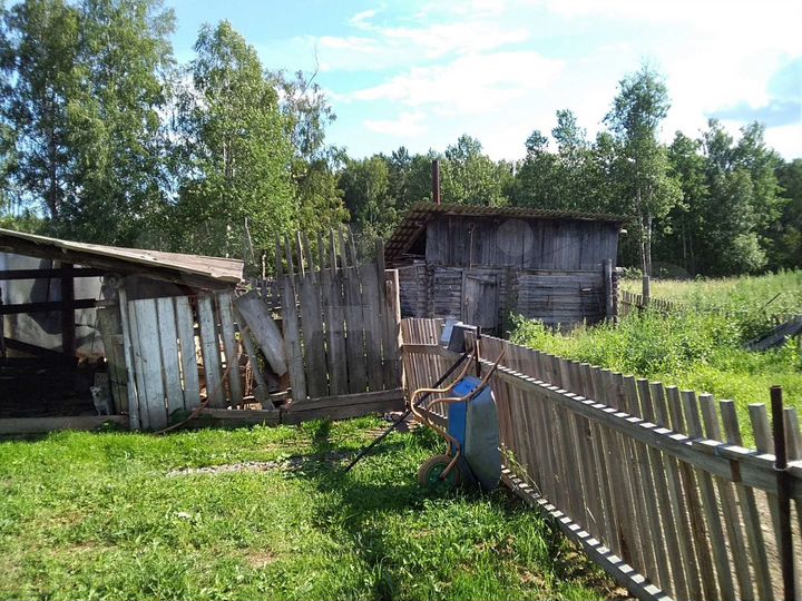 Дом 46 м² на участке 12 сот.