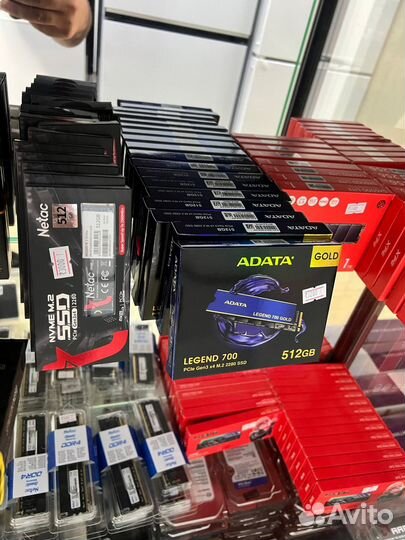 Накопитель SSD M.2 adata 512GB legend 700 gold