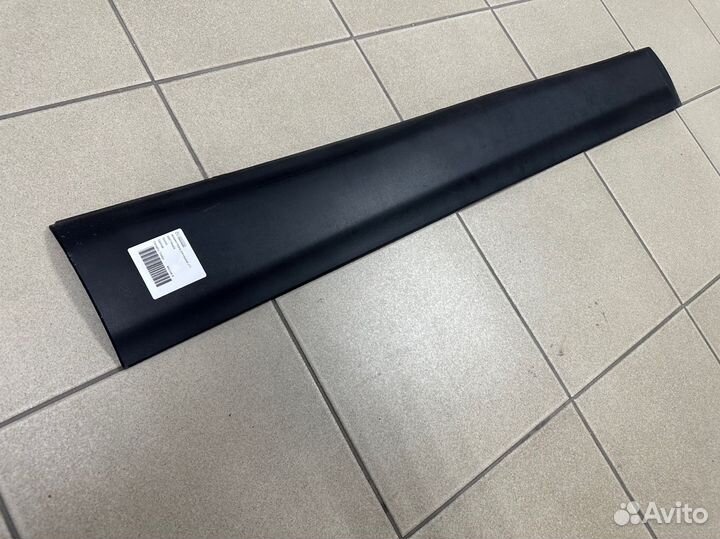 Молдинг накладка передней левой двери Qashqai J11