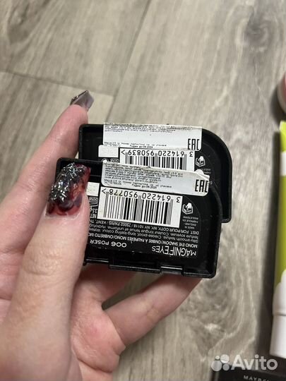 Бронь 2 Набора косметики пакетом новое и бу