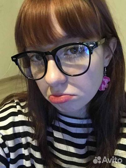 Очки без диоптрий с антиотражающим покрытием