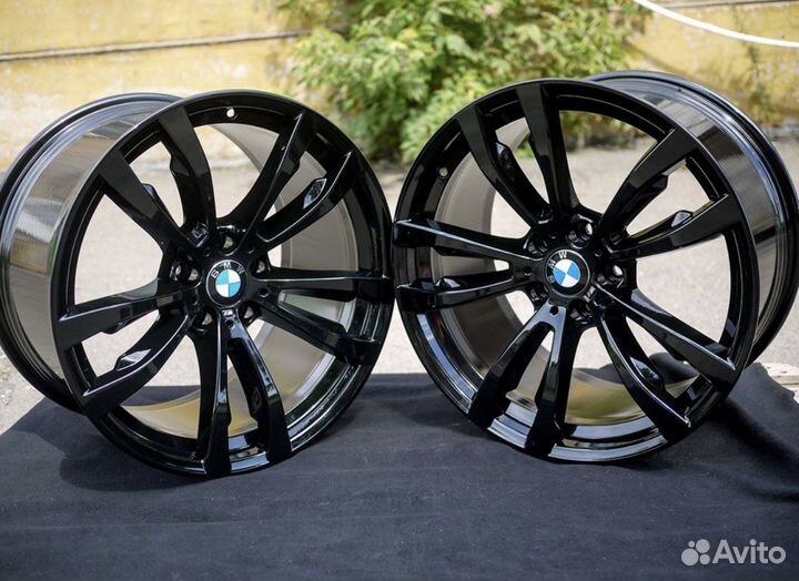 Литые диски r20 разношир Black для Bmw f15 f16