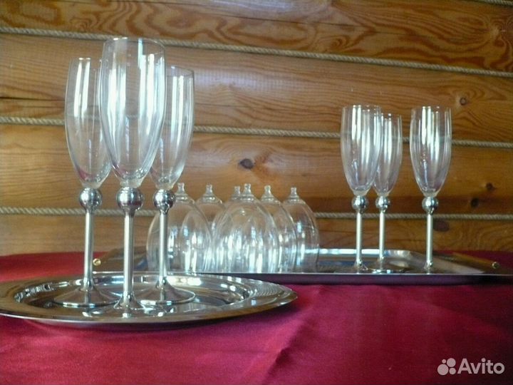 Набор фужеров на металлической ножке(новый)