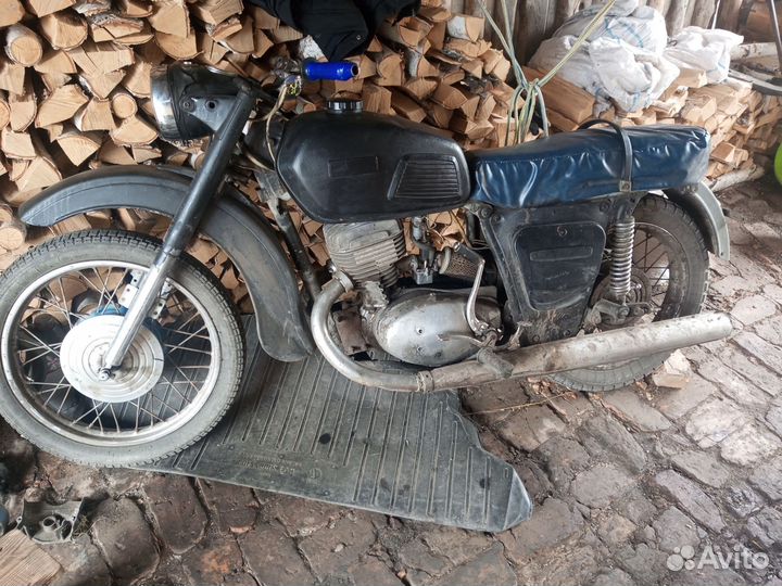 Продам иж. Планета 3