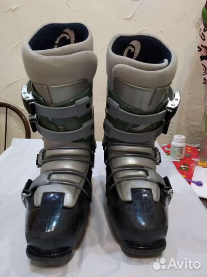 Ботинки для жесткого сноуборда