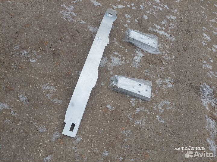 Усилитель бампера бмв F20 F30