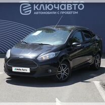 Ford Fiesta 1.6 MT, 2015, 84 000 км, с пробегом, цена 810 000 руб.