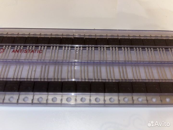 Транзистор HY4306P