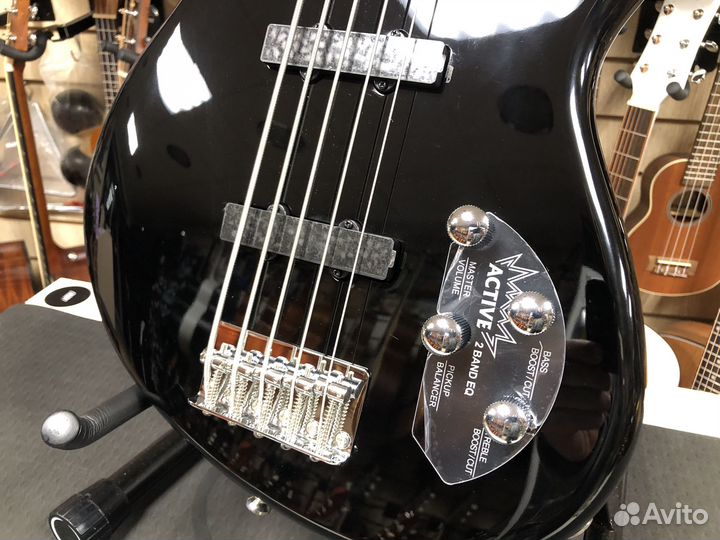 Бас-гитара 5-ти струнная Cort Action-Bass-V-Plus
