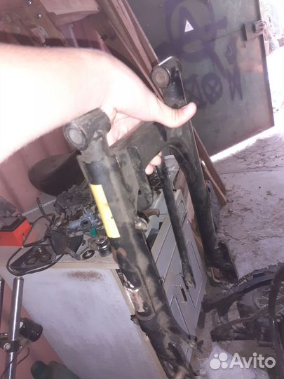 Запчасти на Dakota 150 комплект