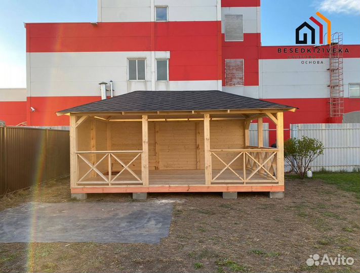 Беседка из сосны. Доставка