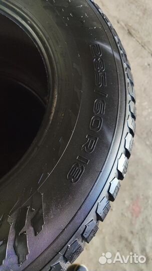 Nokian Tyres Hakkapeliitta 9 SUV 285/60 R18 116T