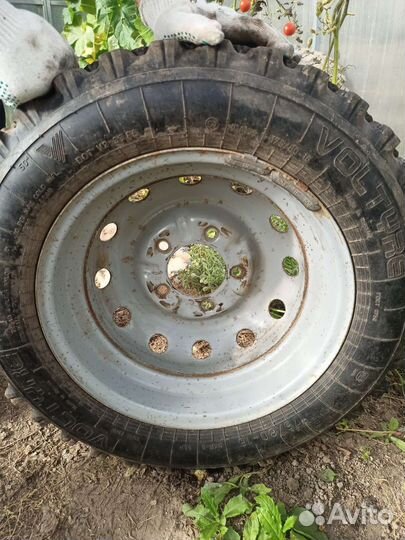 Volcano Longitude 175/80 R16
