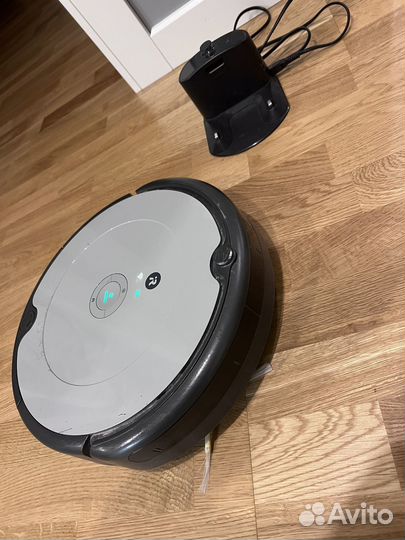 Робот пылесос irobot roomba 698