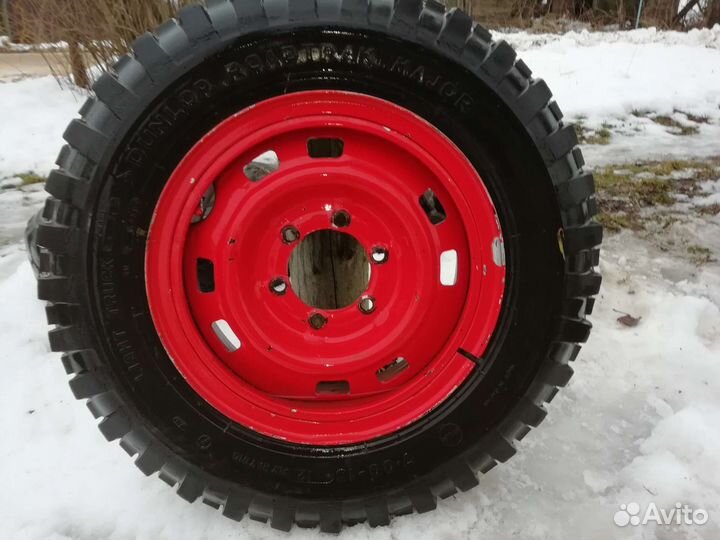 Yokohama 104ZR 7.00 R16