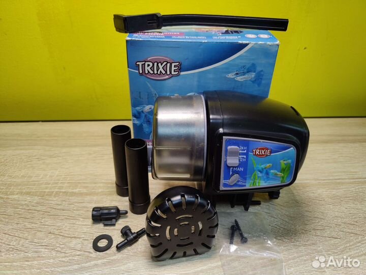 К.631 Автоматическая кормушка для рыб Aqua Pro