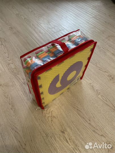 Развивающий коврик