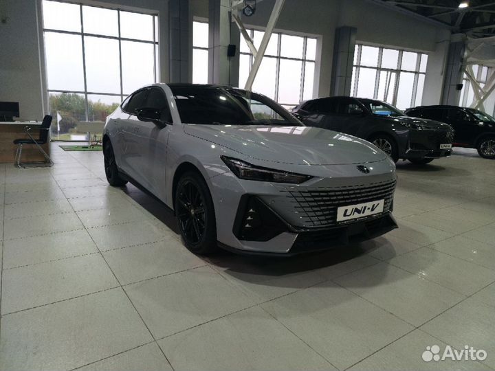 Changan UNI-V 1.5 AMT, 2023