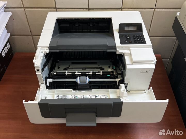 HP LaserJet Pro M501