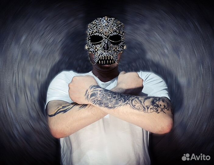 Маска маскарадная кожаная со стразами