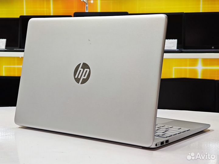 Ноутбук HP 15.6''IPS Ryzen 7 4700u 16Gb SSD256Gb