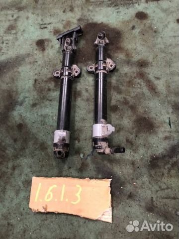 Форсунка омывателя фар левая Jeep wk2